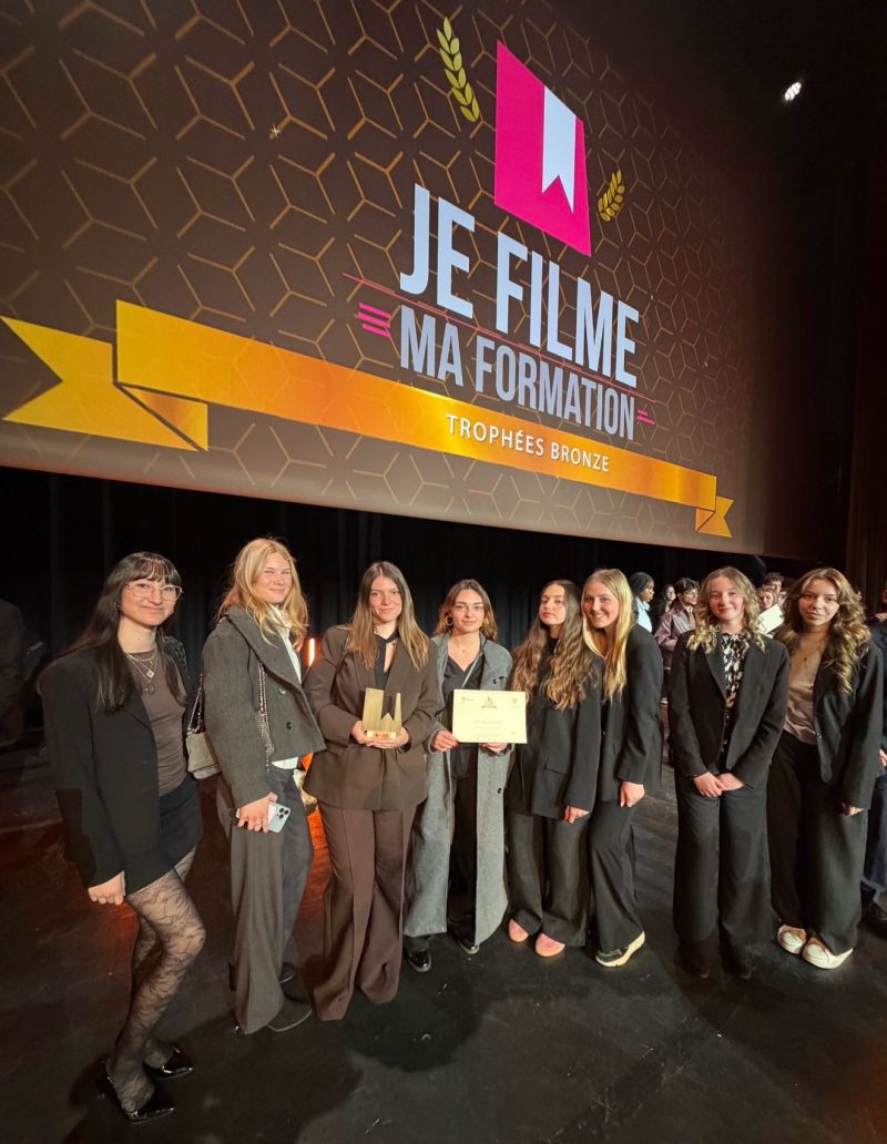 Les étudiantes du BUT GEA Draguignan décrochent le Trophée de Bronze au concours national « Je filme ma formation »