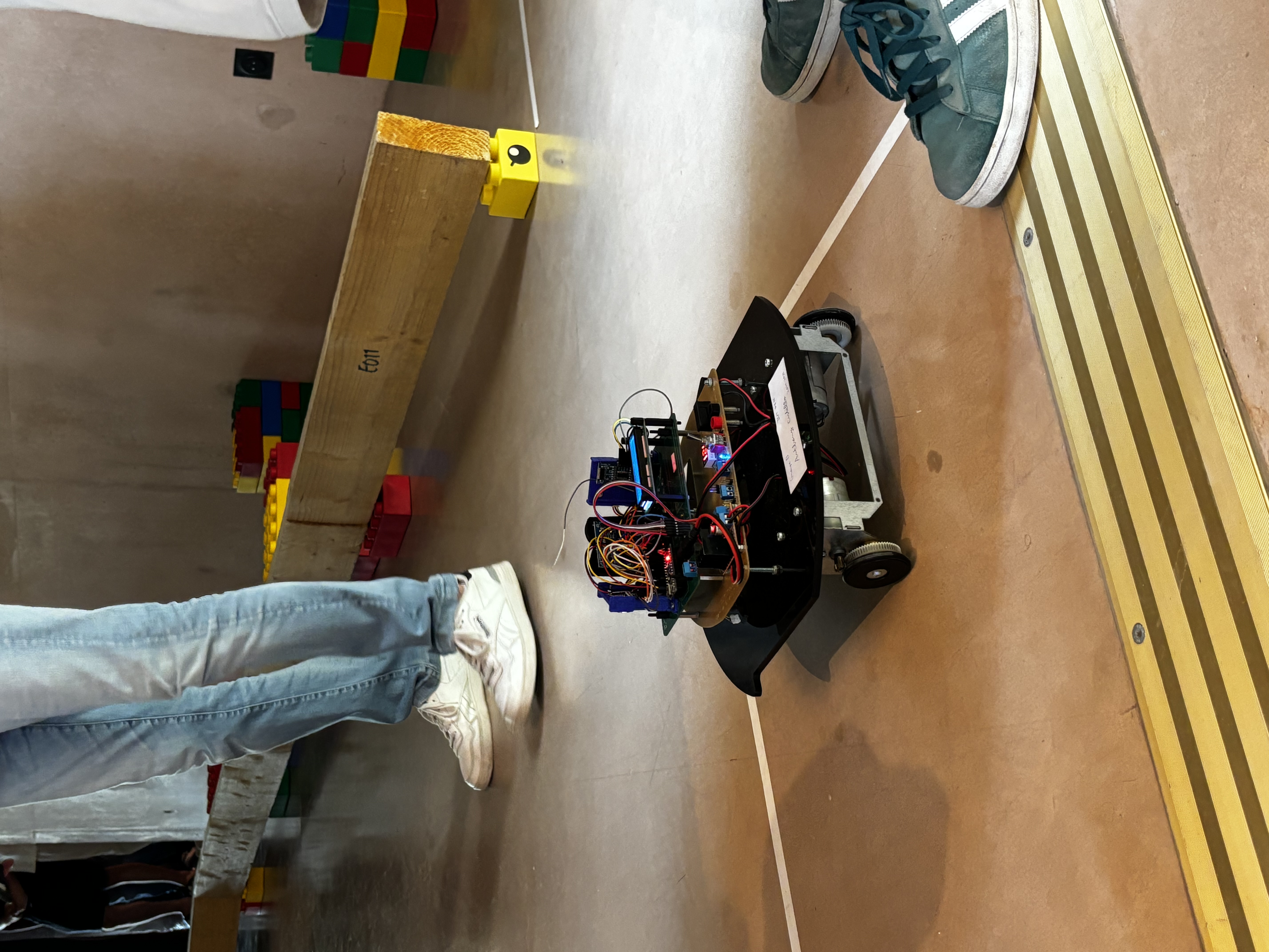 Des robots conçus de A à Z par les étudiants de première année du BUT GEII