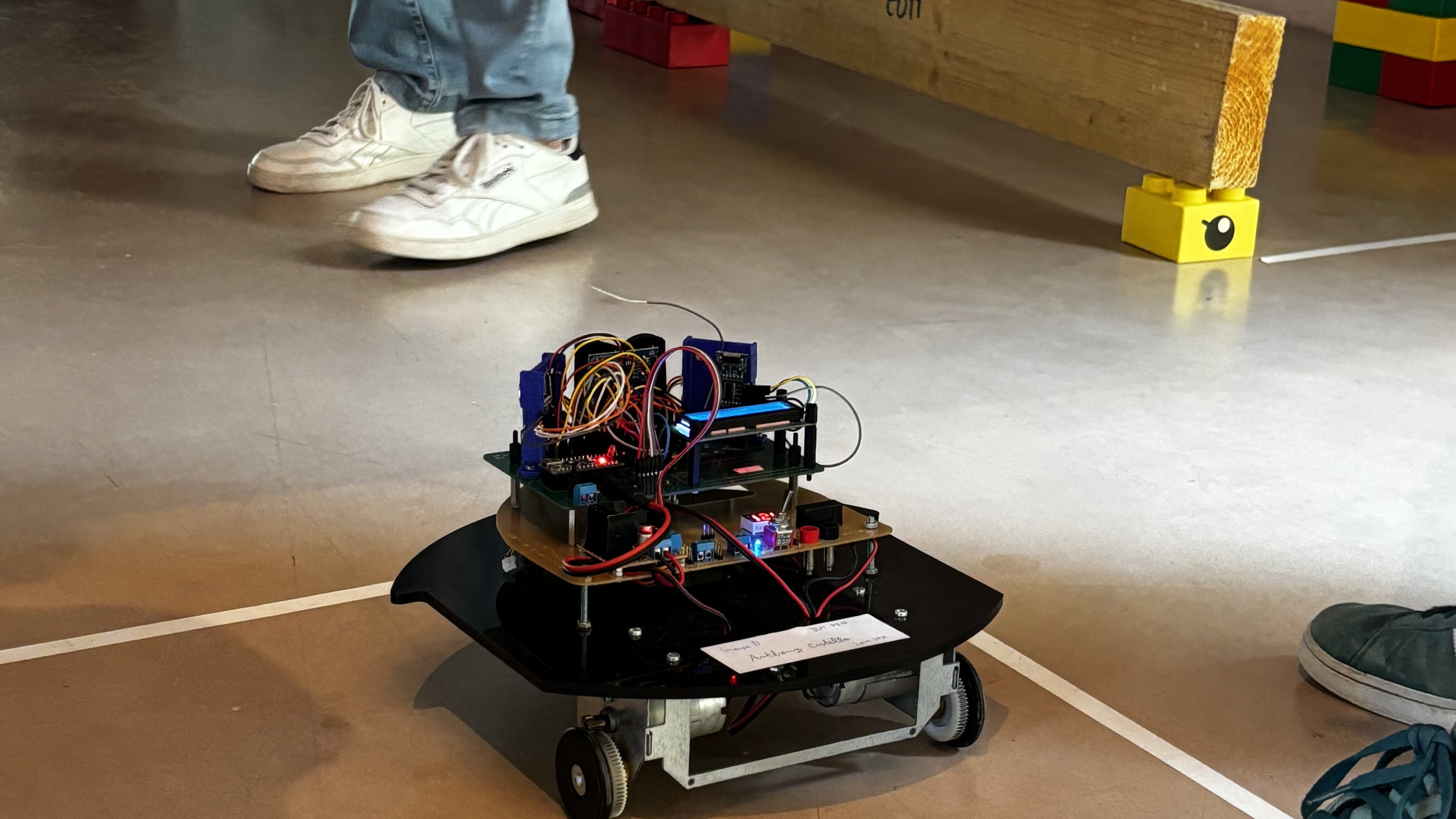 Des robots conçus de A à Z par les étudiants de première année du BUT GEII